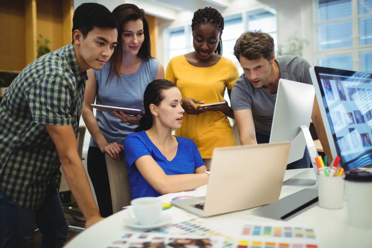 Crafting Flawless User Experiences: How a UI/UX Design Agency Can Help