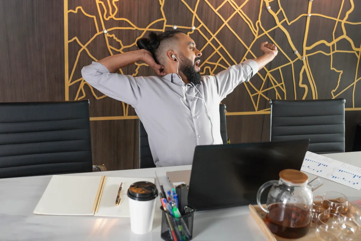 Productive Relaxation: 7 Ways to Enjoy Yourself While Staying Sharp