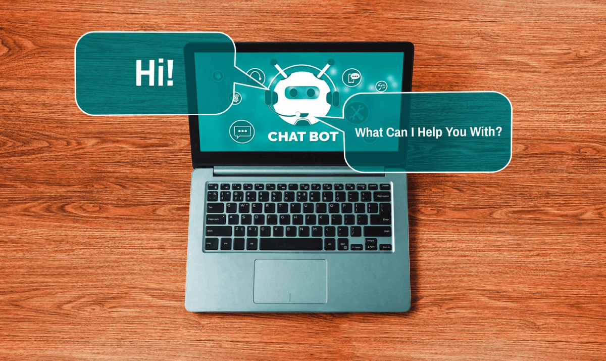AI Chatbots vs. Live Chat: Which is Better for Your Website?