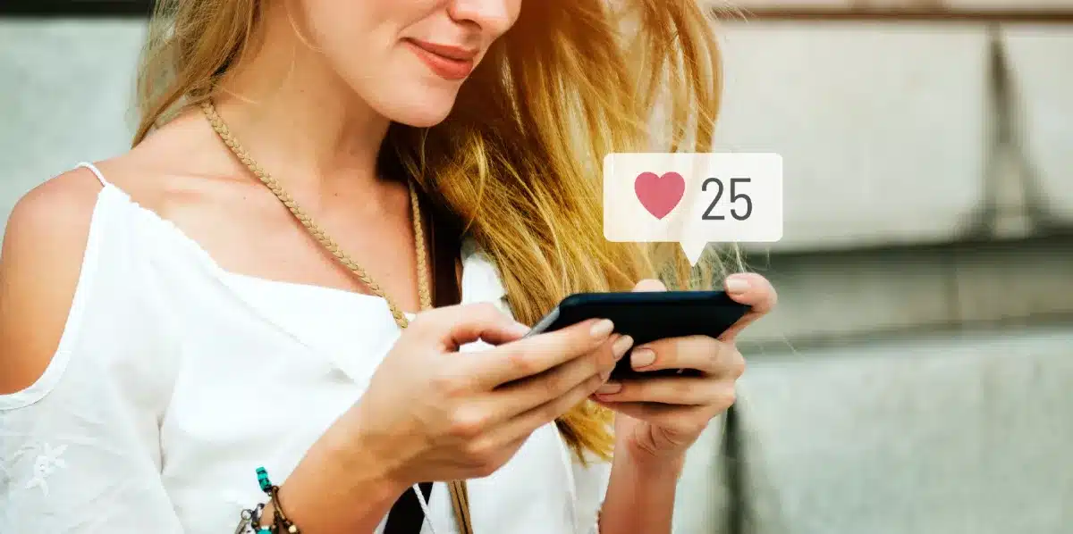 Buy Facebook Followers - #1 Best Site