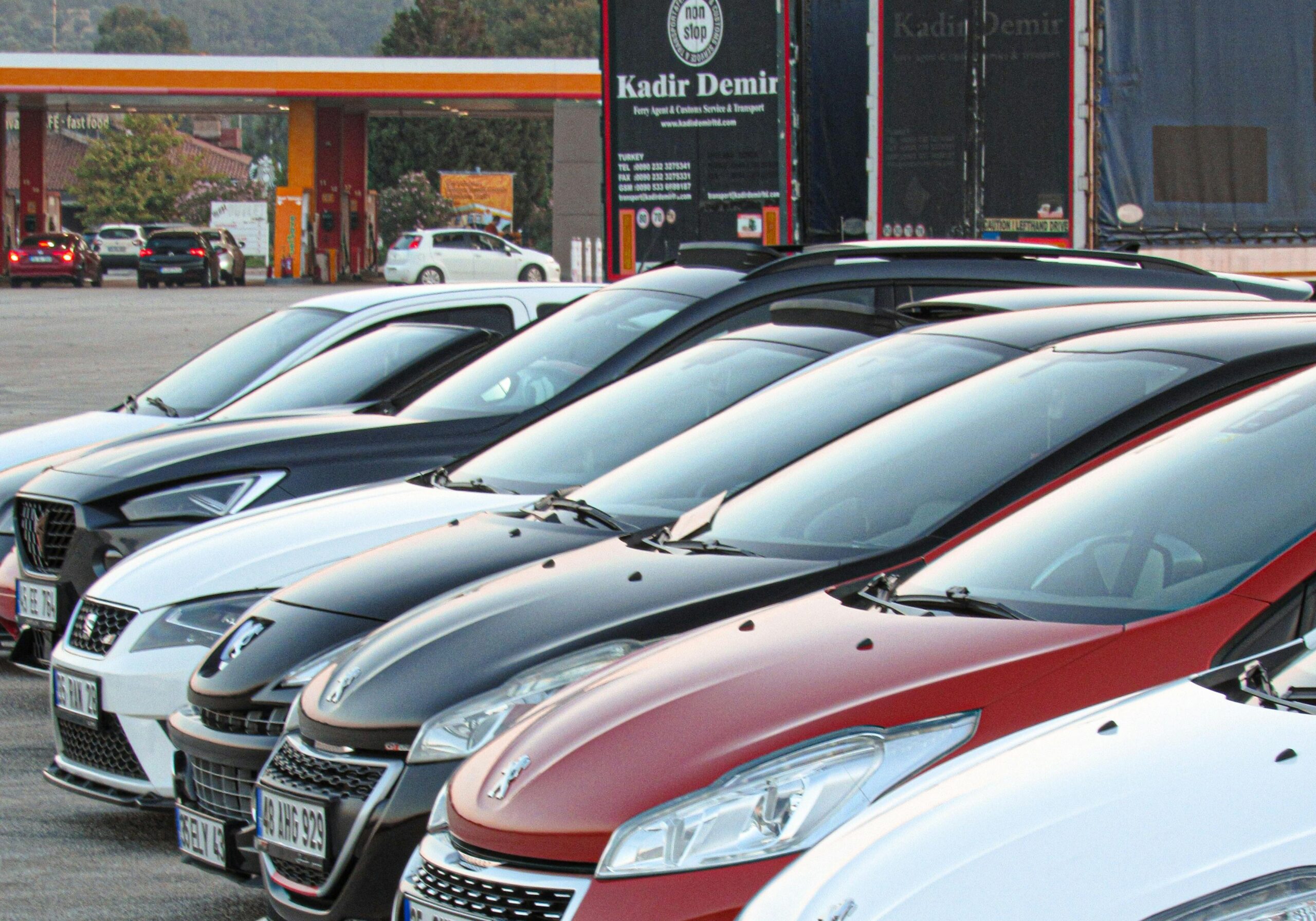 Hybrid cars used market
