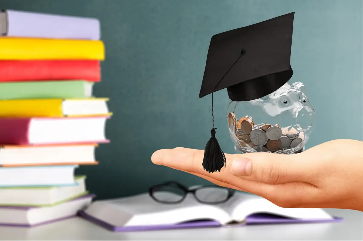 Starting Investment in College? These 5 Tips Could Be Crucial