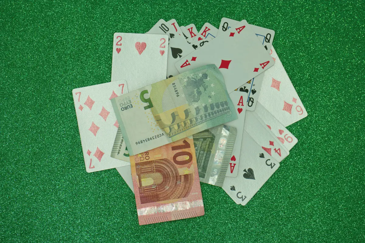 Payments and Withdrawals at Janusz Casino - Detailed Guide