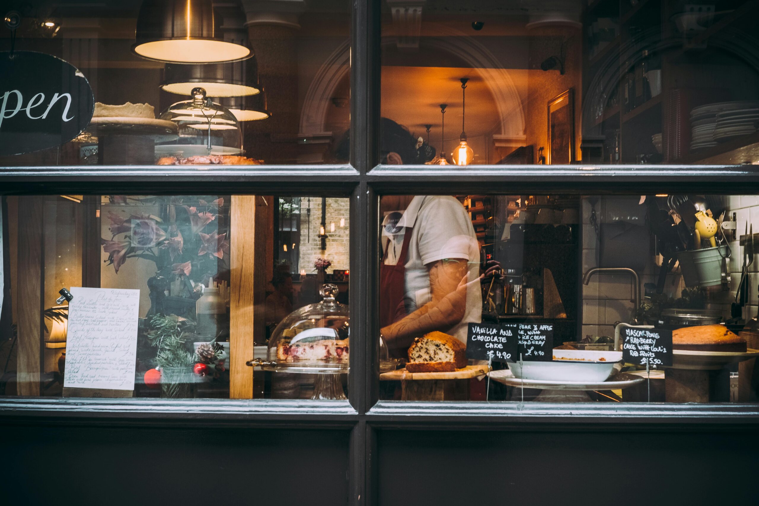 WordPress themes for food businesses