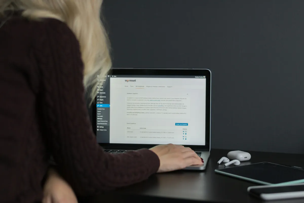 Build Your Student Portfolio Site with AI & WordPress