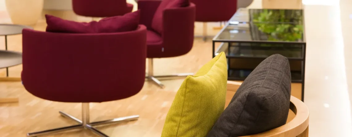 Accent Chairs 101: Adding a Pop of Personality to Any Room