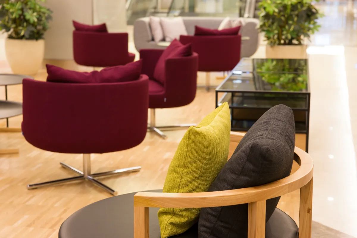 Accent Chairs 101: Adding a Pop of Personality to Any Room