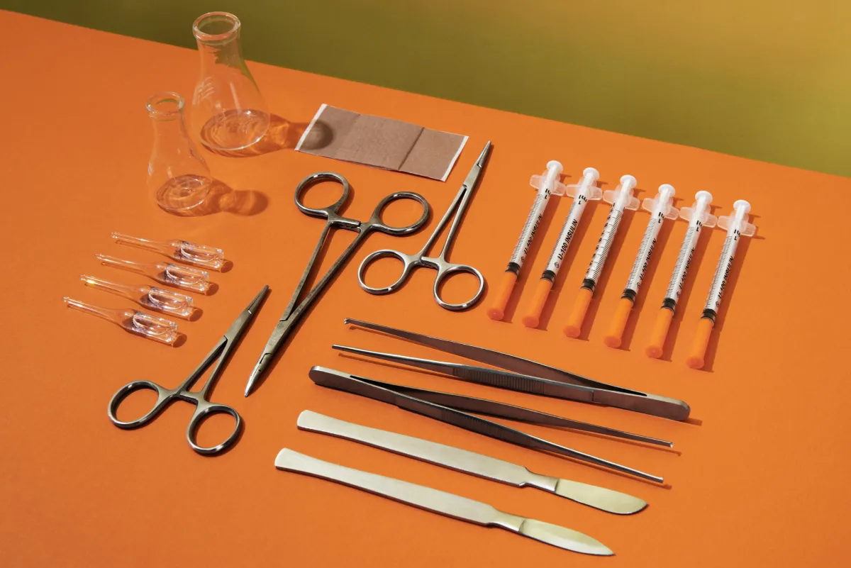 Kocher Forceps Uses: A Surgical Essential Explained