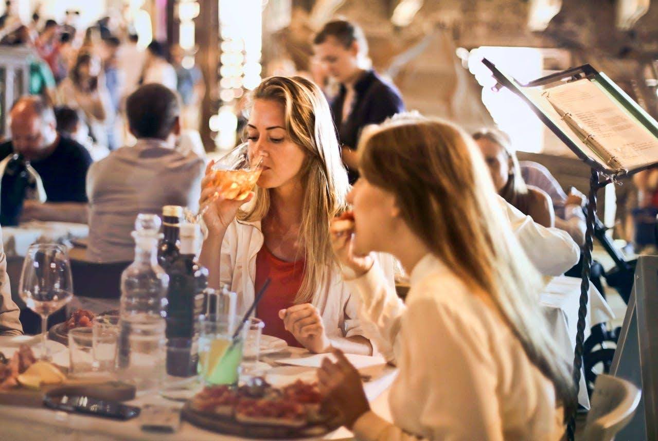 restaurant branding