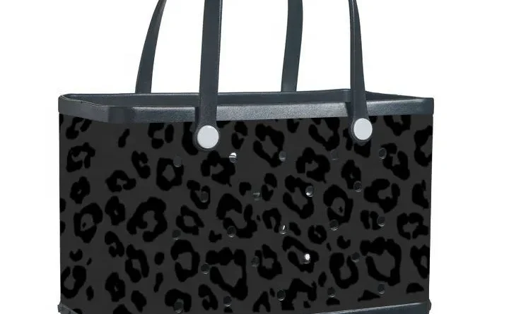 Wholesale Bogg Bags: A Winning Investment for Retailers