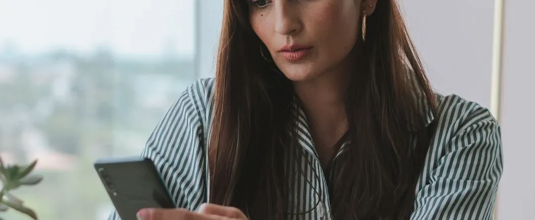 Why eSIM Technology Is Revolutionizing How We Stay Connected While Traveling