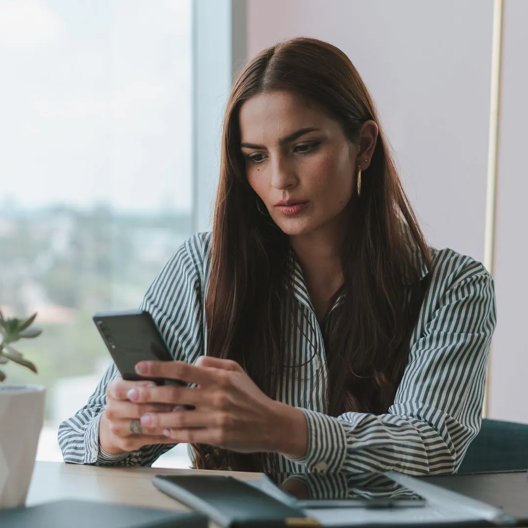 Why eSIM Technology Is Revolutionizing How We Stay Connected While Traveling