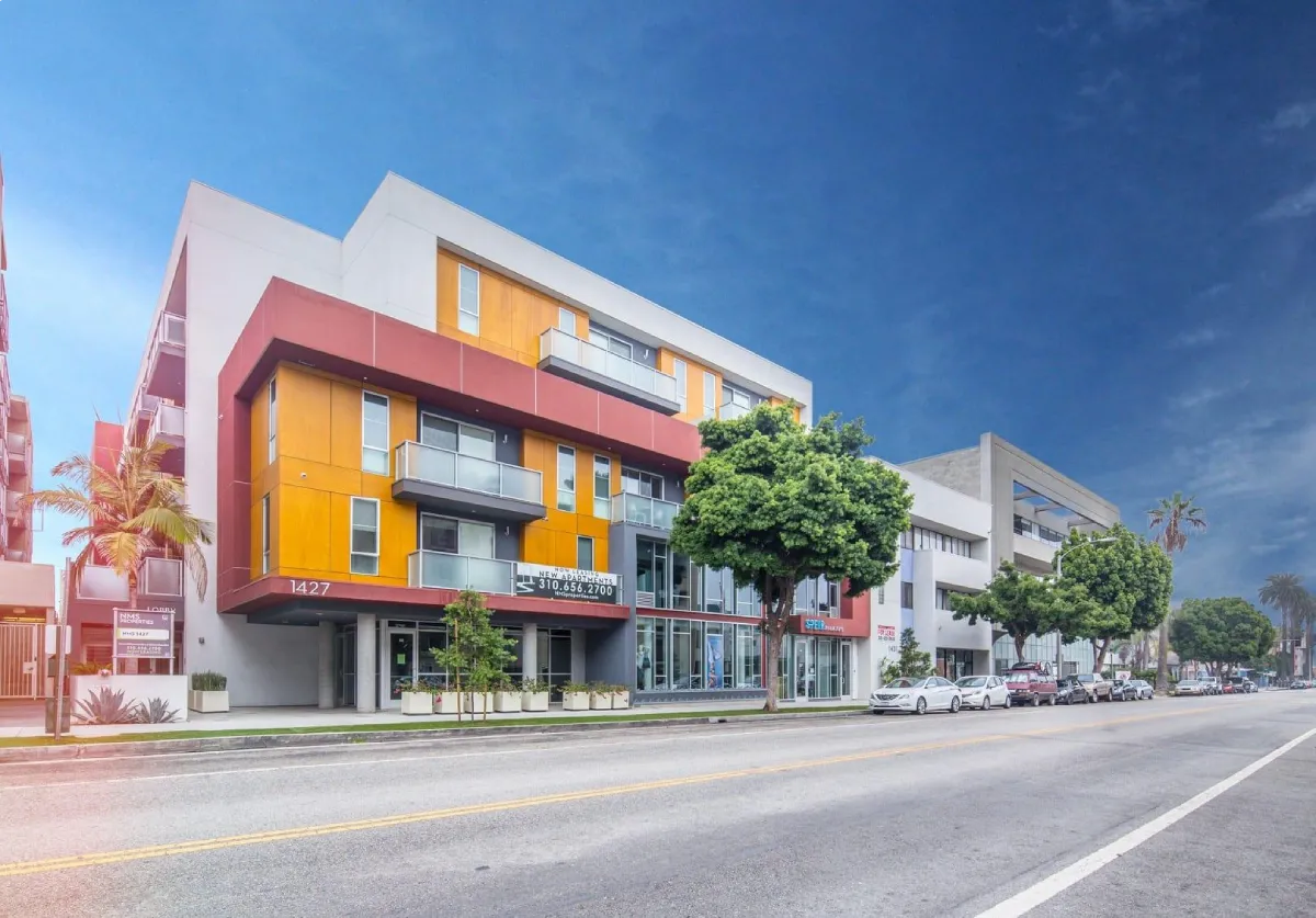 Your Home Away From Home: A Guide to Apartments and Student Housing Near USC