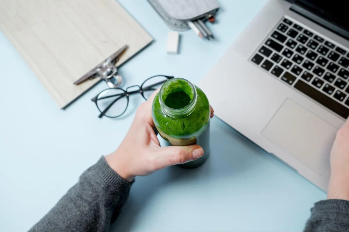 Smart Supplementation for Working Professionals: Separating the Hype From What Actually Helps