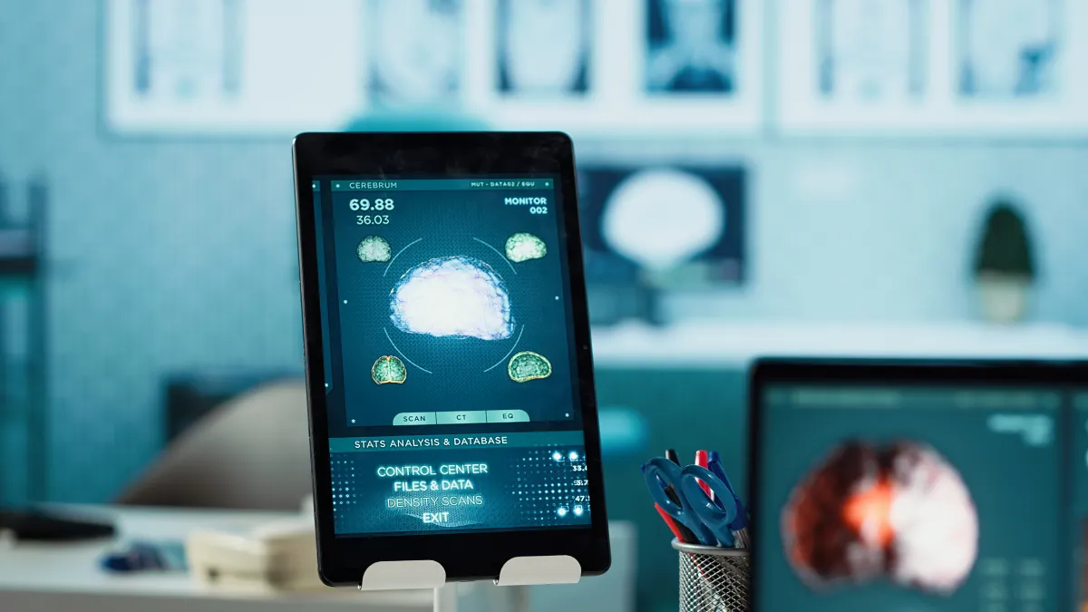 Reducing Cognitive Load With Better Information Hierarchy in “Live” Interfaces