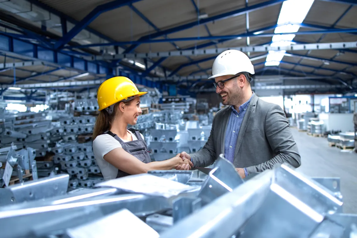 Steel Fabrication vs. Aluminum Fabrication: Strength, Cost, Durability, and Real-World Use Cases