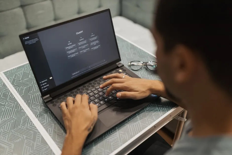 How AI Assistants Are Changing the Way You Work