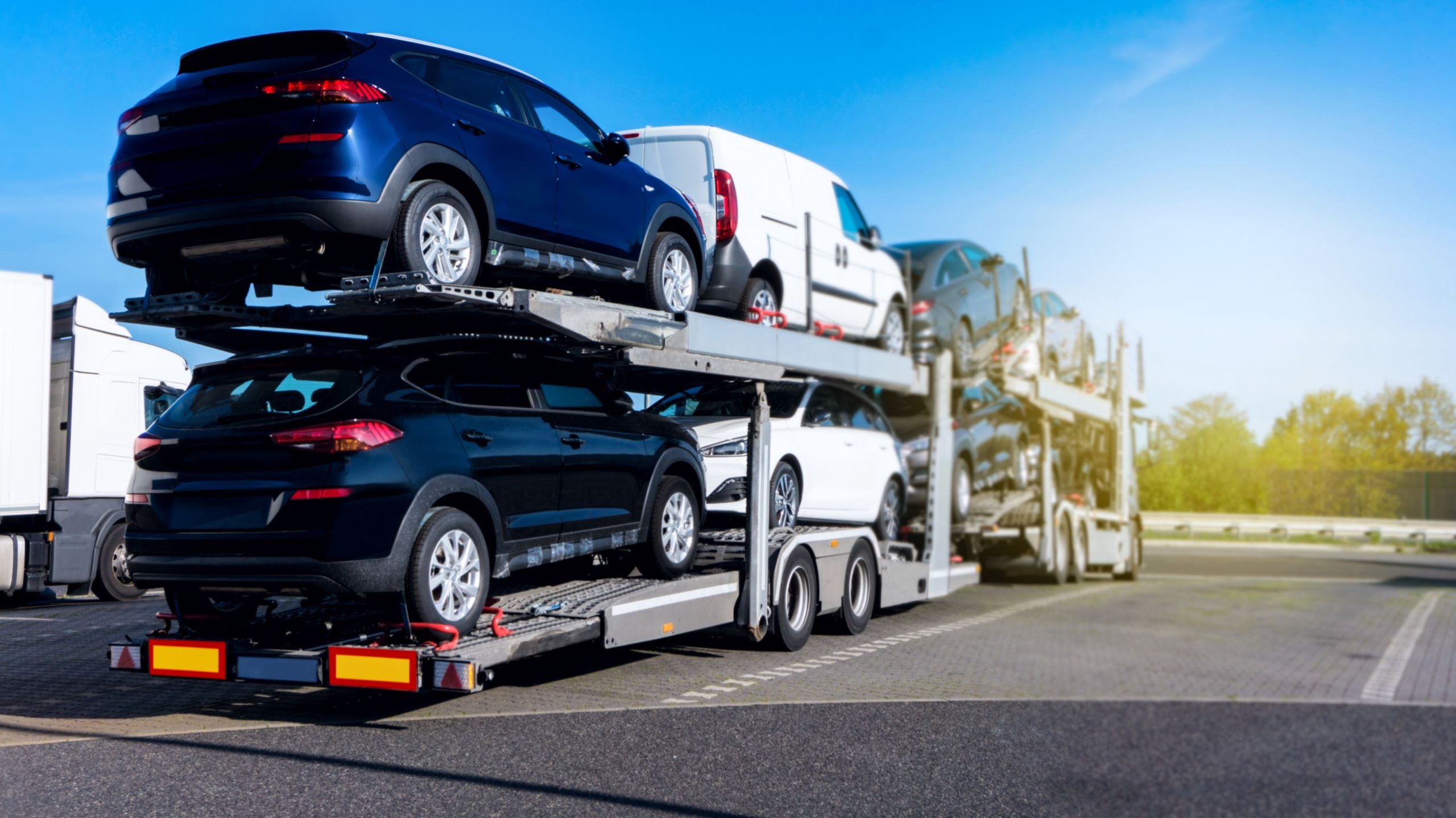 What Influences Vehicle Transport Pricing and How to Plan for It