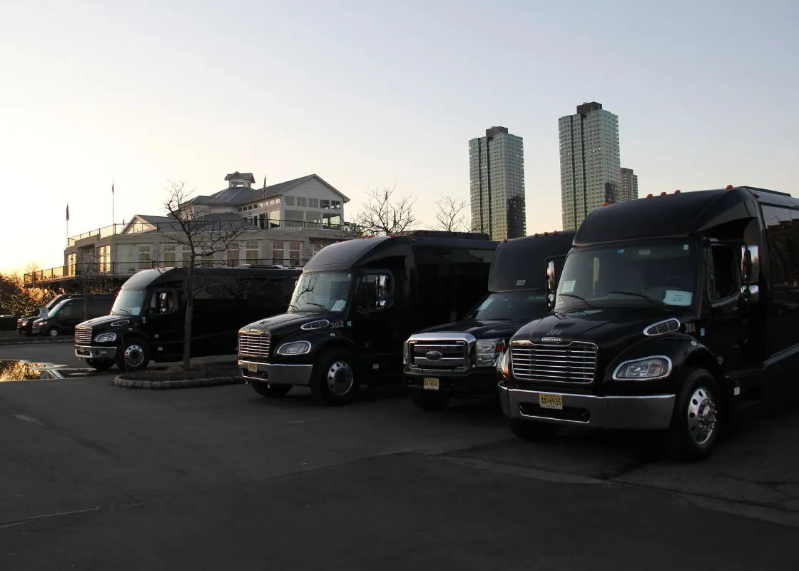 Mini Bus Rental New York For Sightseeing Tours Across The City