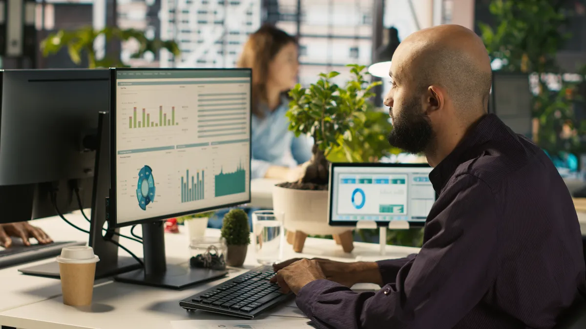 Optimizing Workforce Operations: The Essential Guide to Employee Monitoring Tools