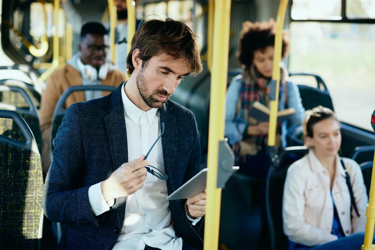 What Components Are Included in Charter Bus Rates: Let’s Find Out!