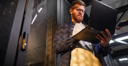 7 IT Deployment Things to Review Before Starting Server Maintenance